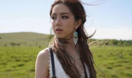 邓紫棋爆料泰国女友视频,甜蜜瞬间引网友热议