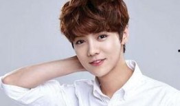 娱乐日爆料鹿晗,娱乐日独家爆料揭秘甜蜜瞬间